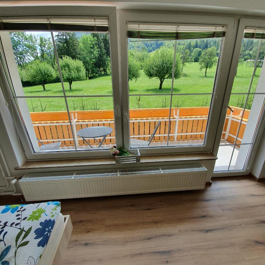 Apartma Rozle モイストラナ エクステリア 写真