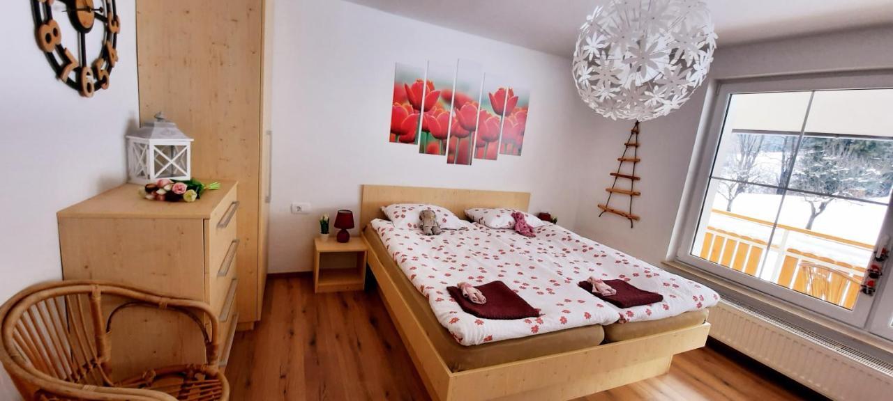 Apartma Rozle モイストラナ エクステリア 写真